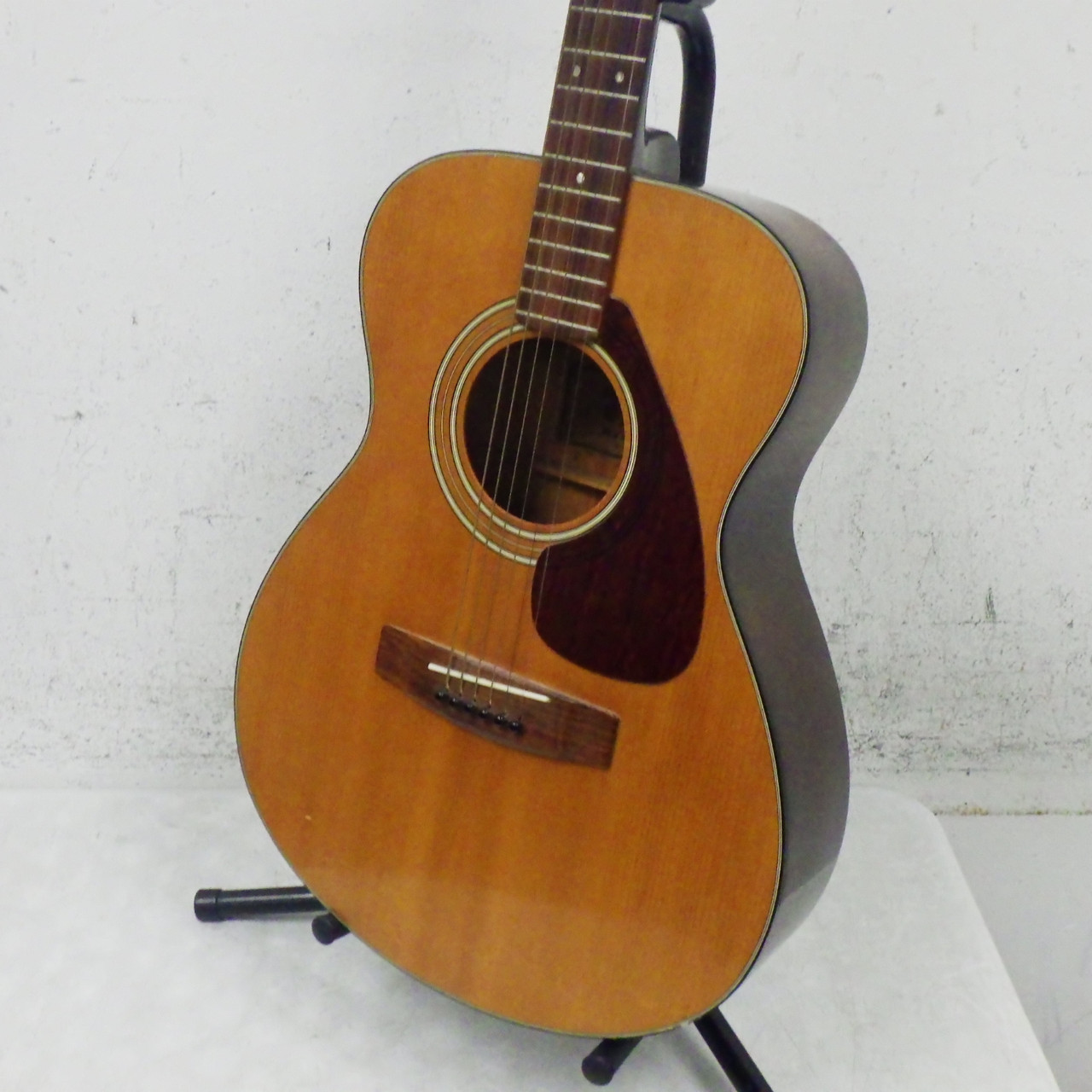 Used Yamaha FG-110 Laminate Top Acoustic Guitar Wood