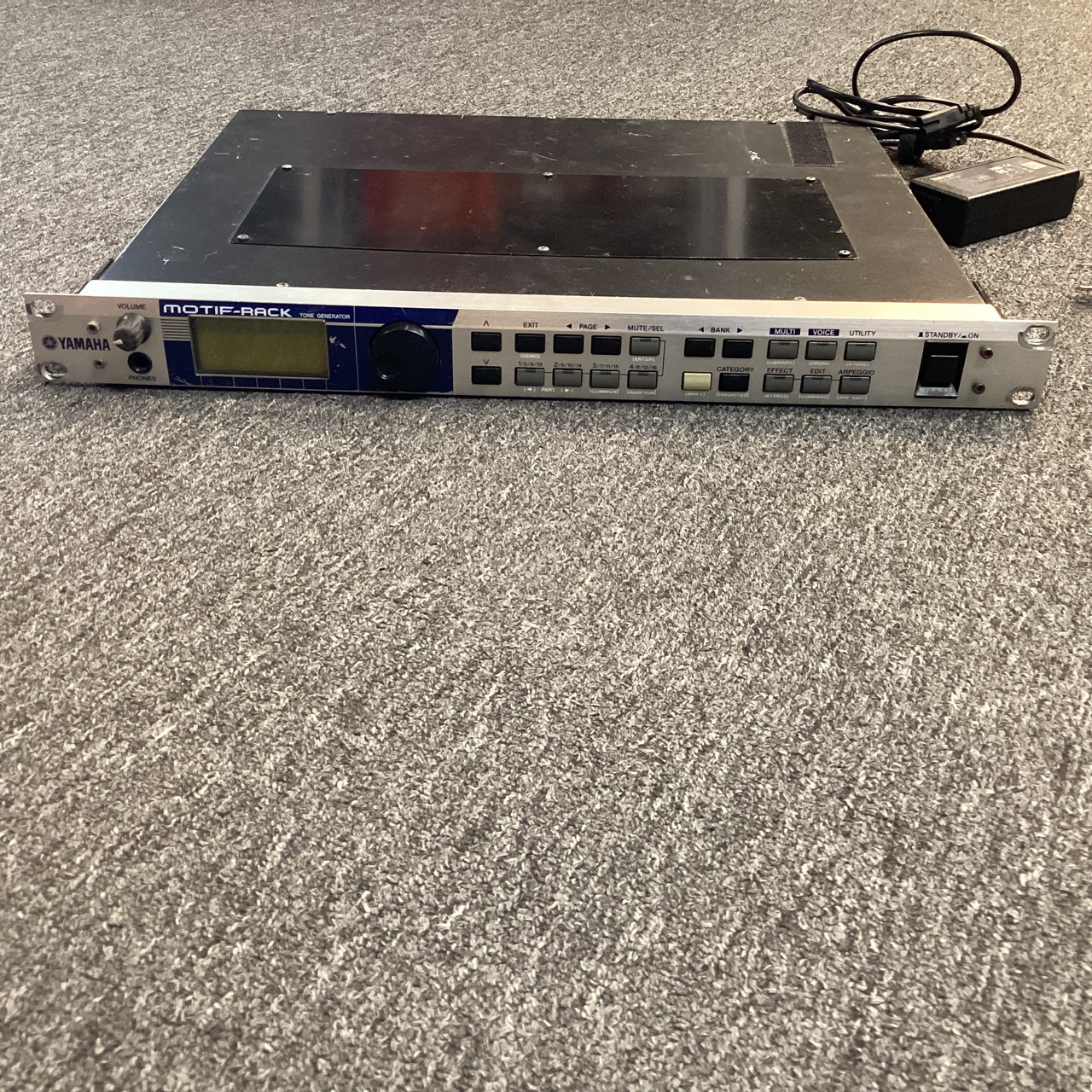 Used Yamaha MOTIF RACK Rackmount Synthesizer Rackmount