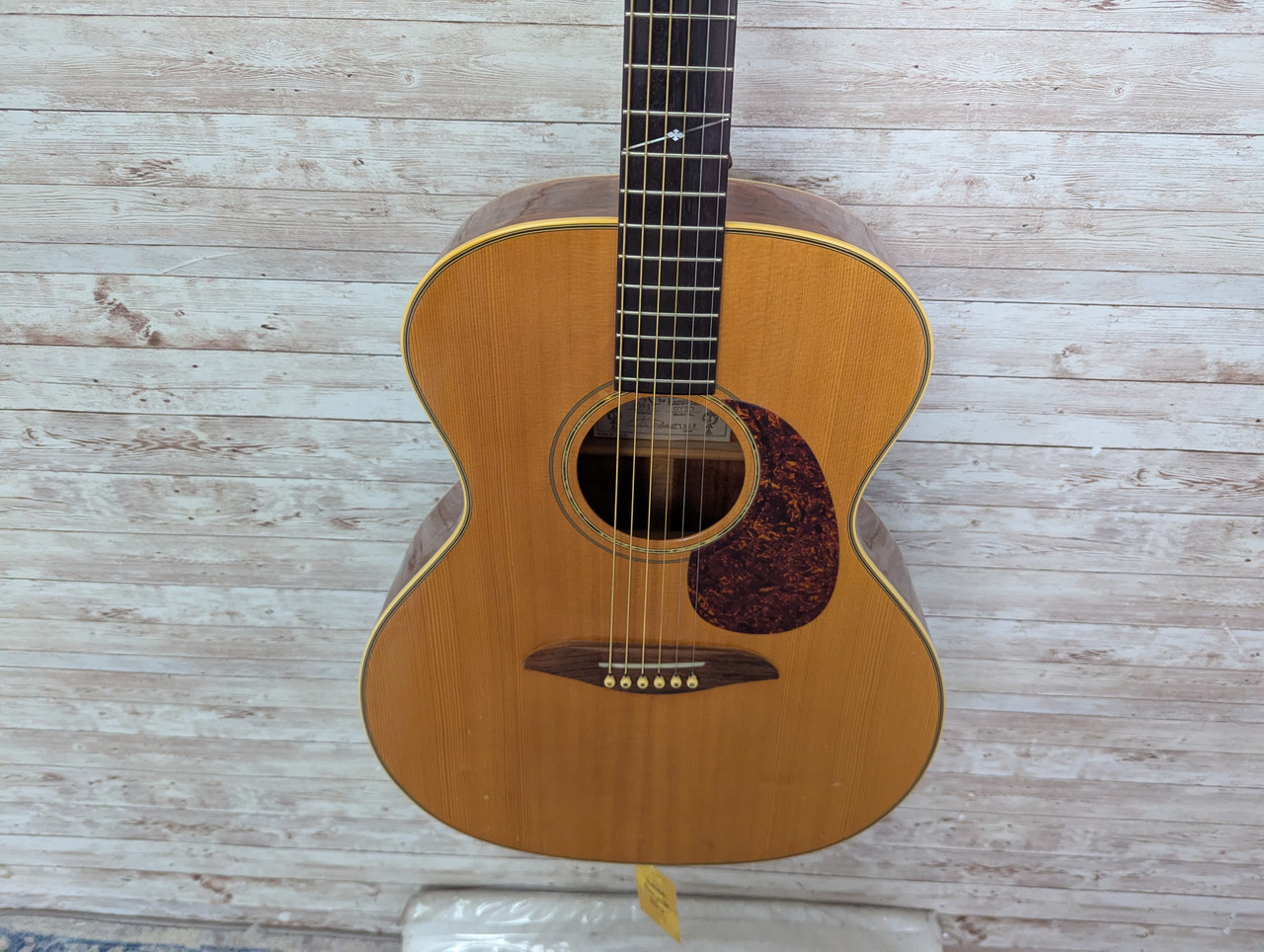 Used Alvarez YAIRI DY-53 Solid Top Acoustic Guitar Natural