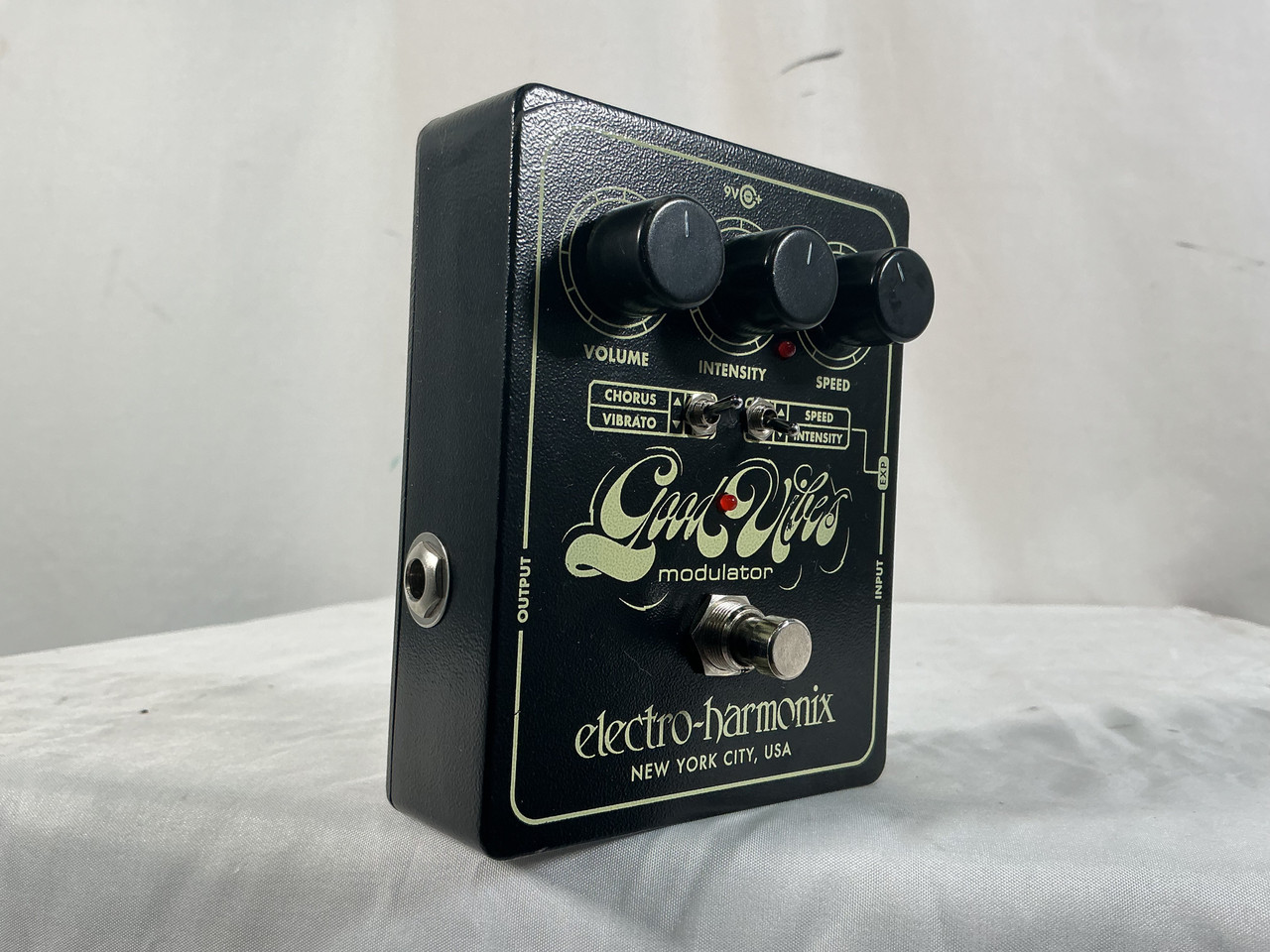 Used Electro Harmonix (E/H) GOOD VIBES CHORUS Chorus Pedal