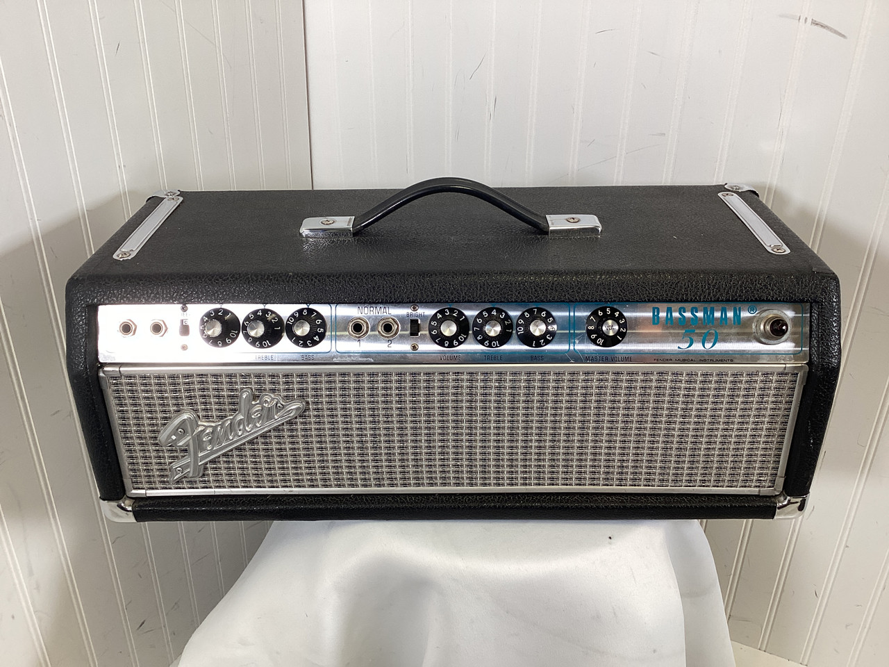 Used Fender BASSMAN 50 Vintage Tube Guitar Head