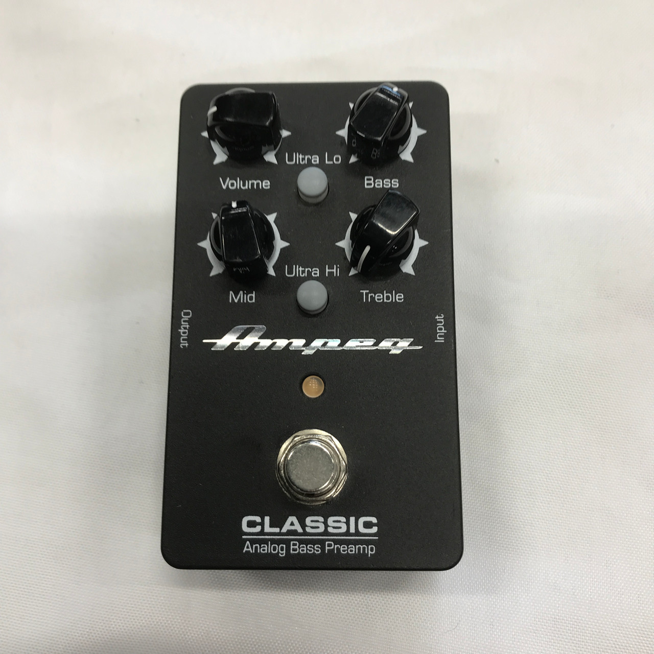Used Ampeg CLASSIC ANALOG BASS PREAMP Bass Pre-Amp Pedal