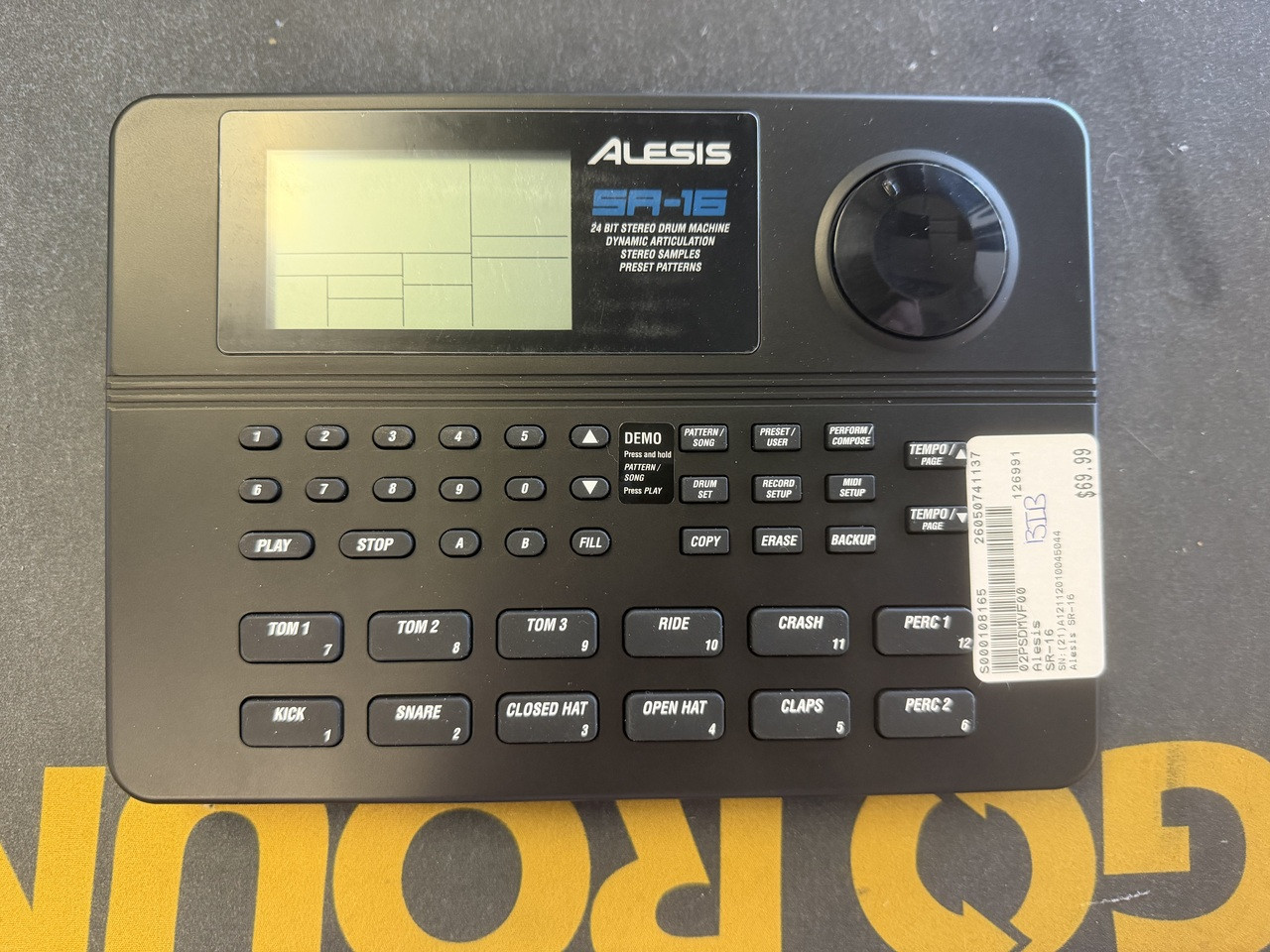 Used Alesis SR-16 Compact Drum Machine