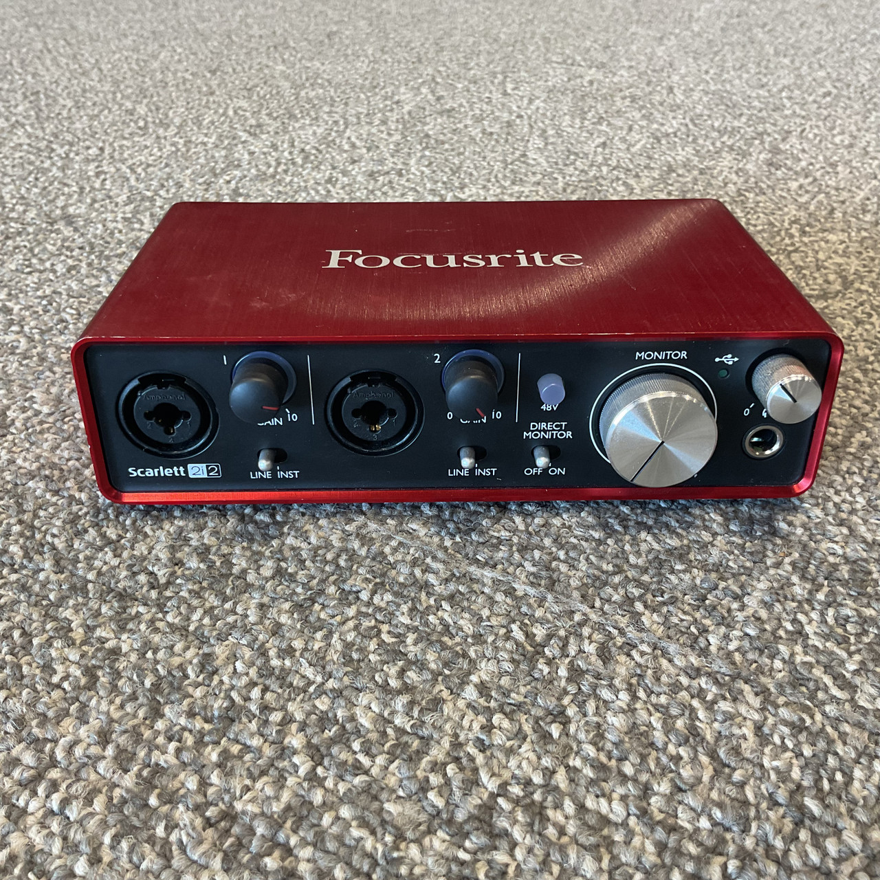 Used FOCUSRITE SCARLETT 2I2 2ND GEN