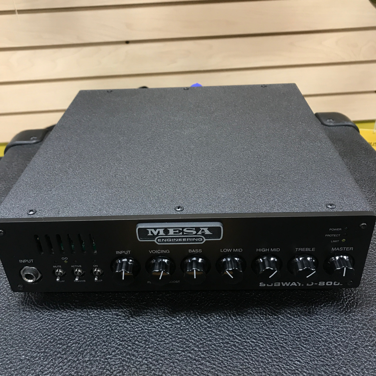 Used Mesa SUBWAY D-800 Bass Amplifier Head