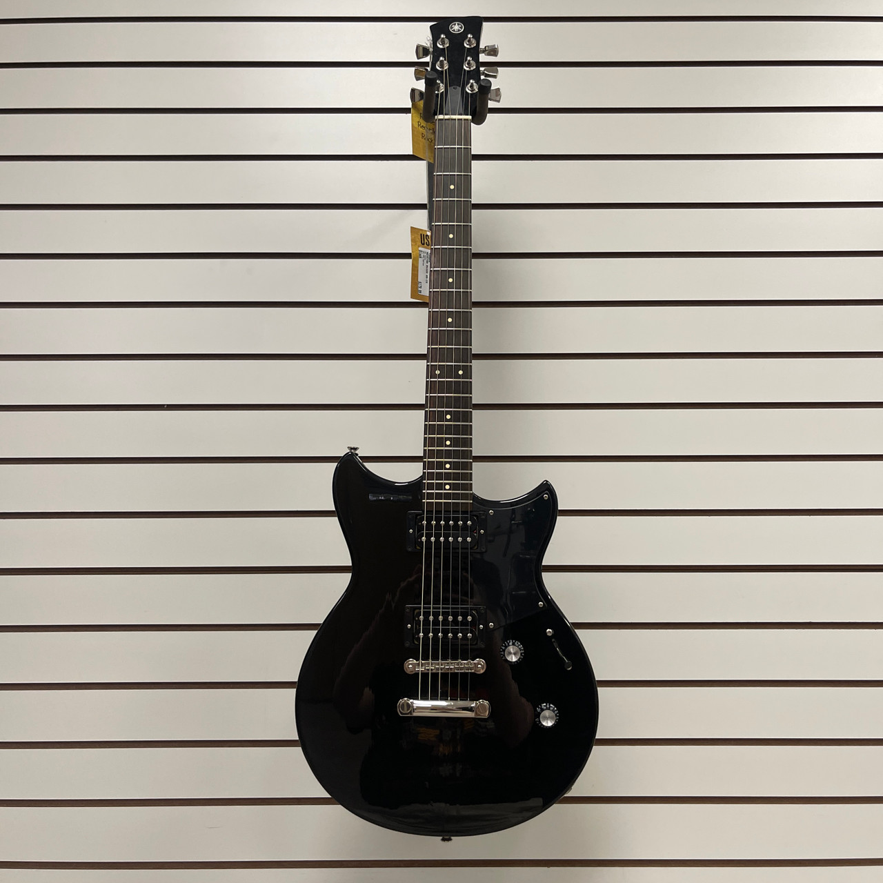 Used Yamaha REVSTAR RS320 AS-IS Double Cut Electric Guitar Black 6