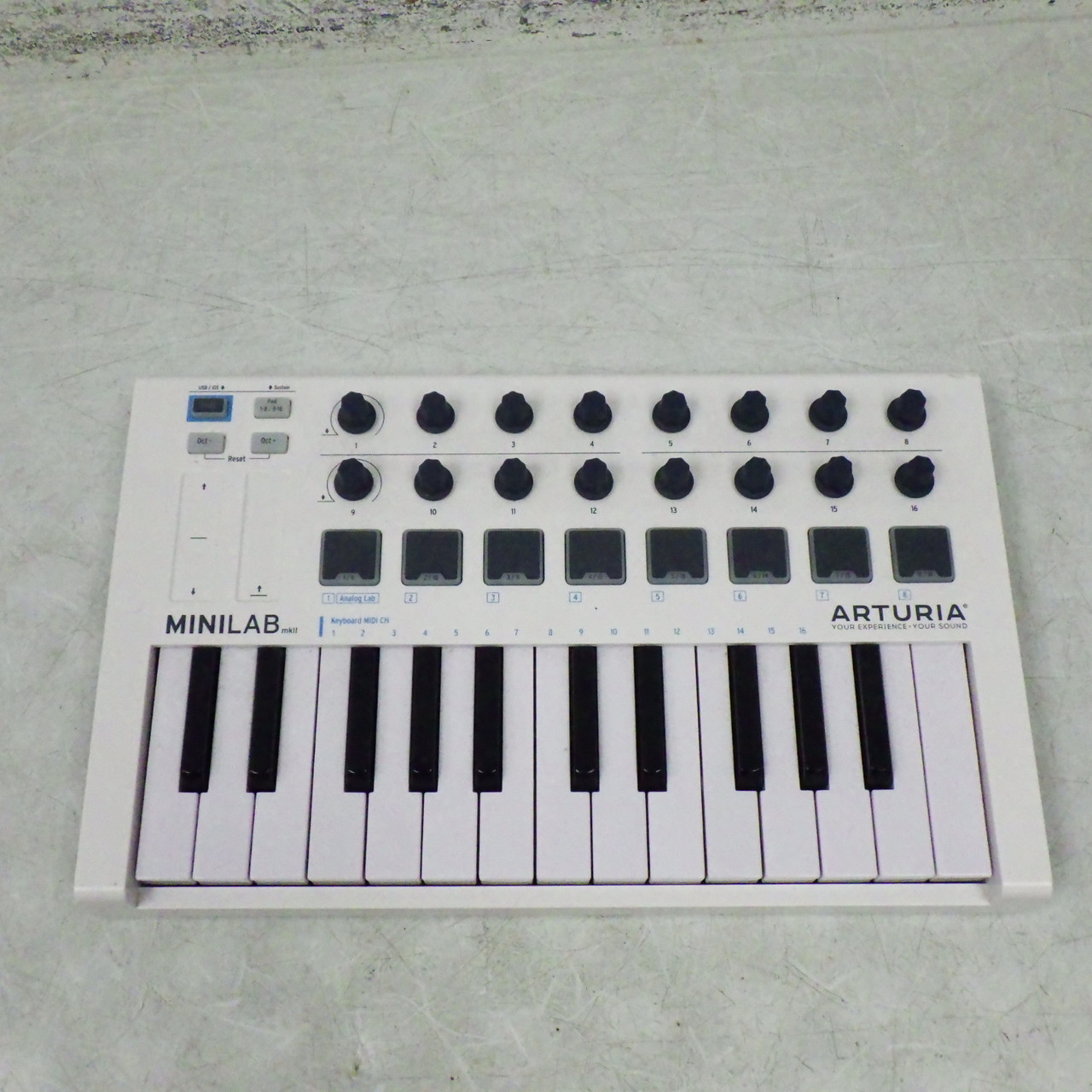 Used Arturia MINILAB MK2 25-Key Controller 25-Key