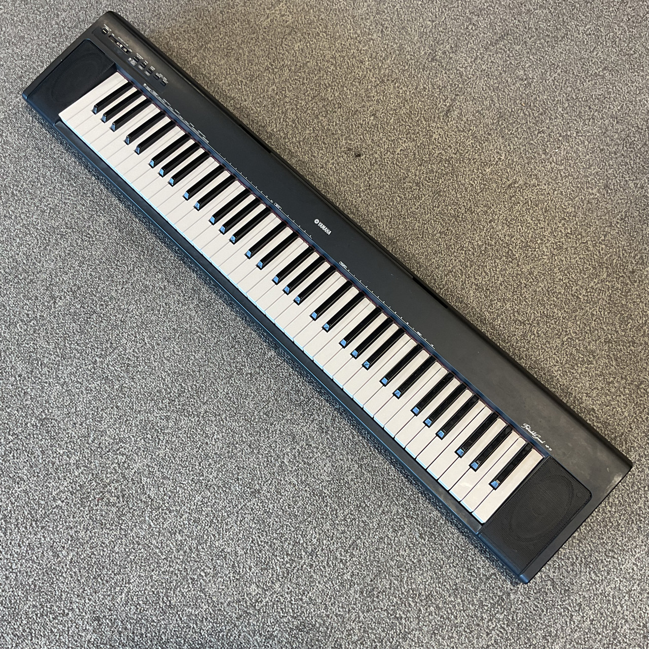 Used YAMAHA NP-30 PORTABLE GRAND