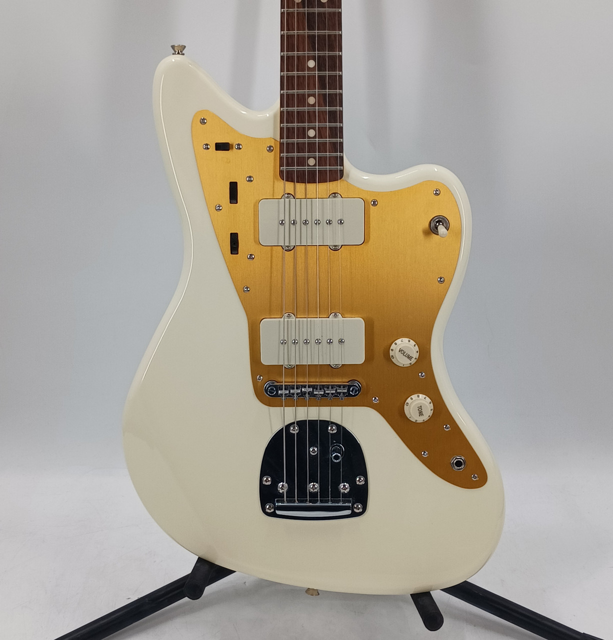 Used Squier J MASCIS JAZZMASTER Electric Guitar White 6-String