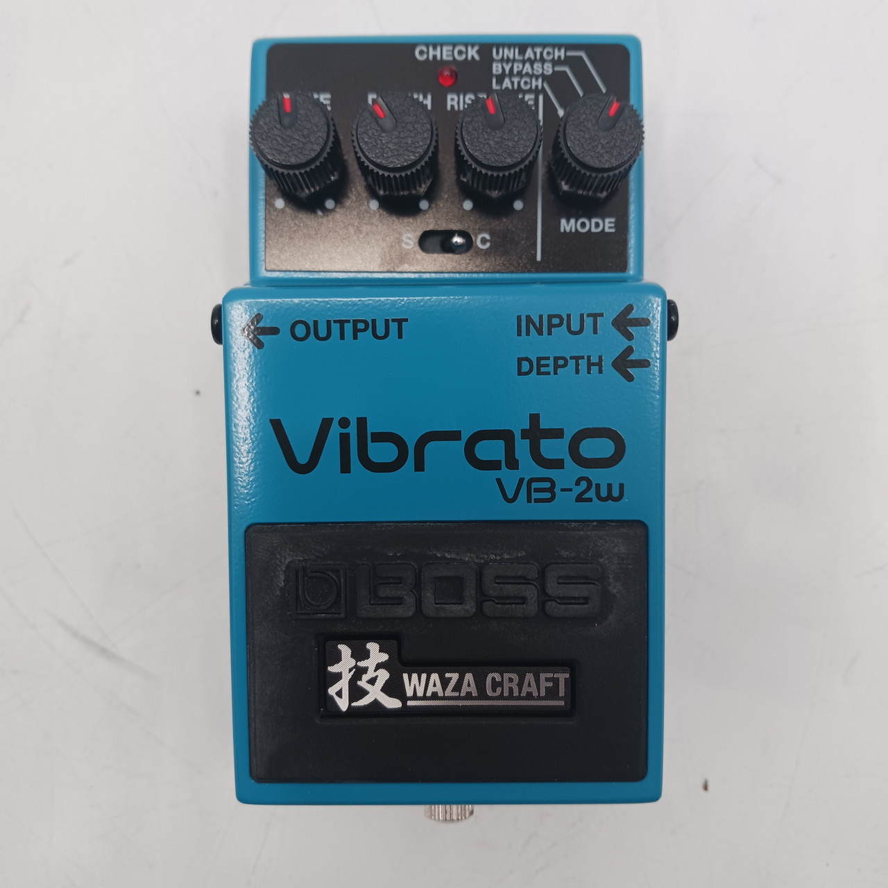 Used Boss VB-2W Vibrato Pedal