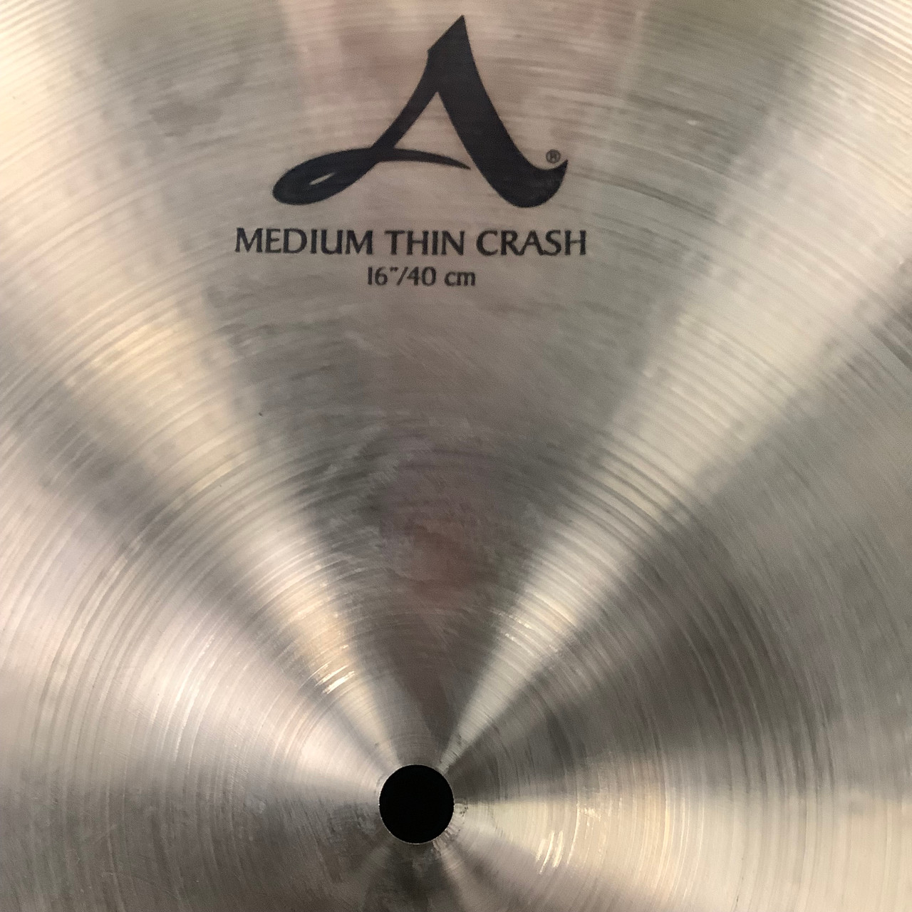 Used Zildjian 16 A MEDIUM THIN CRASH Cymbal 16 Used Zildjian 16 A MEDIUM THIN CRASH Cymbal 16