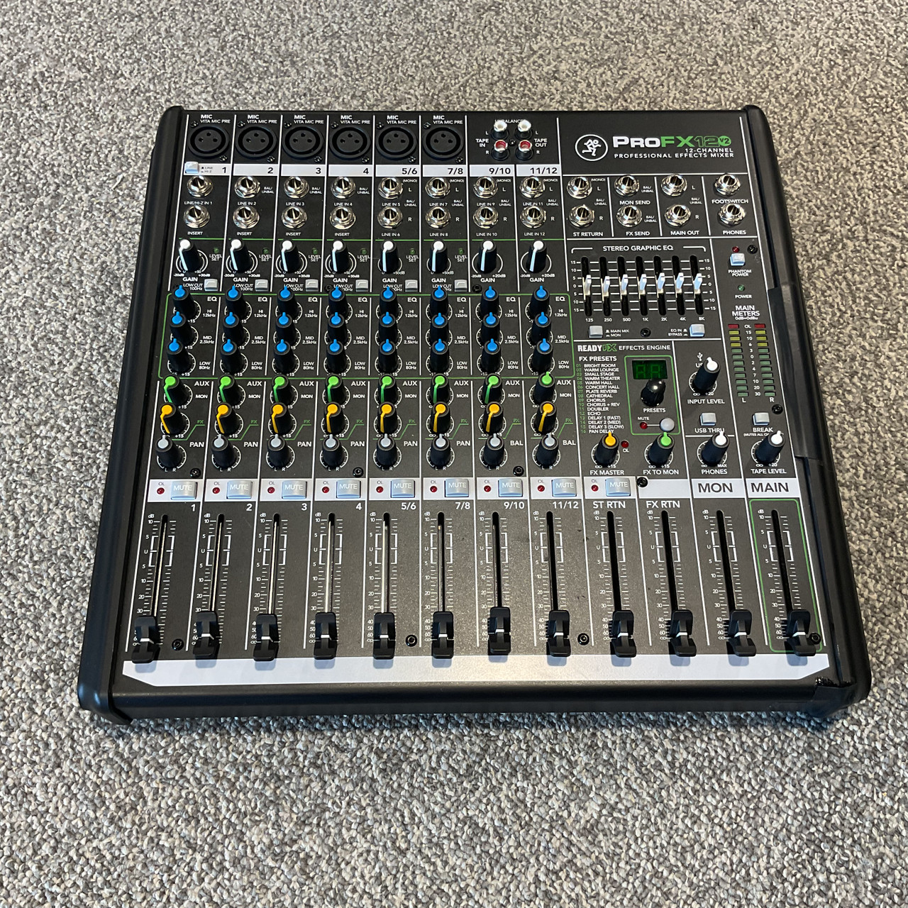 Used MACKIE PROFX12 V2 Console