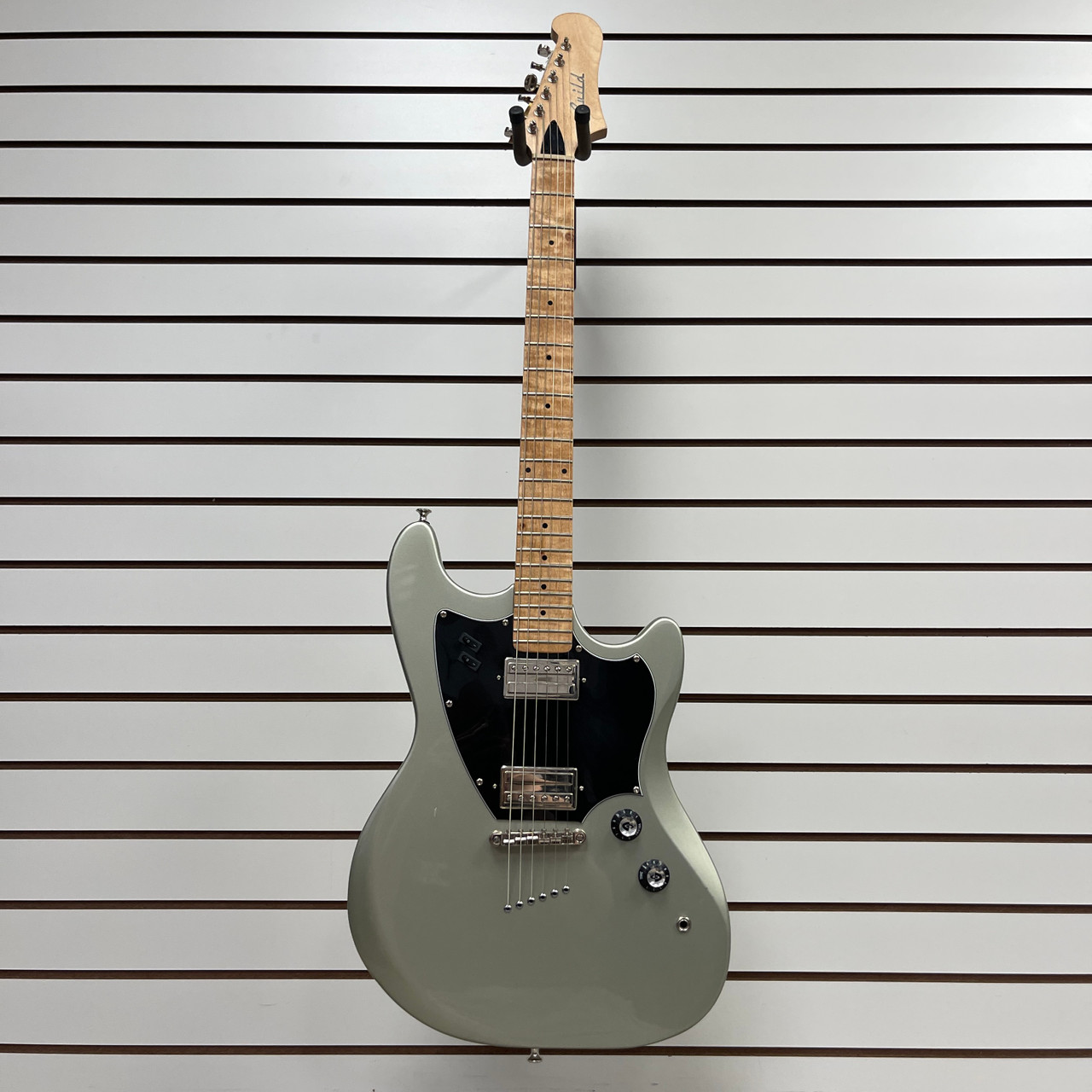 Used Guild SURFLINER HH Offset Double Cutaway Electric Guitar