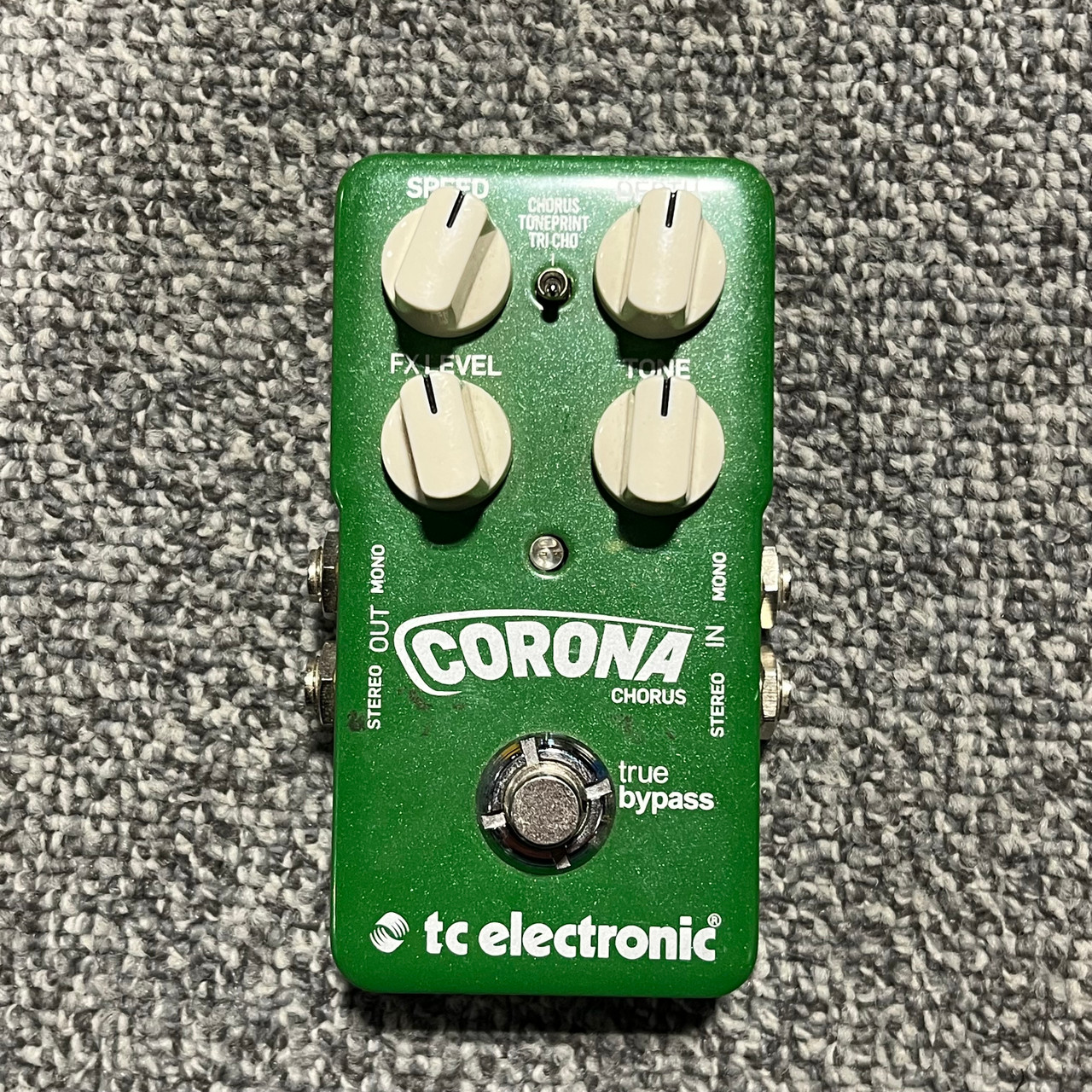 Used TC ELECTRONIC CORONA CHORUS Guitar Pedal