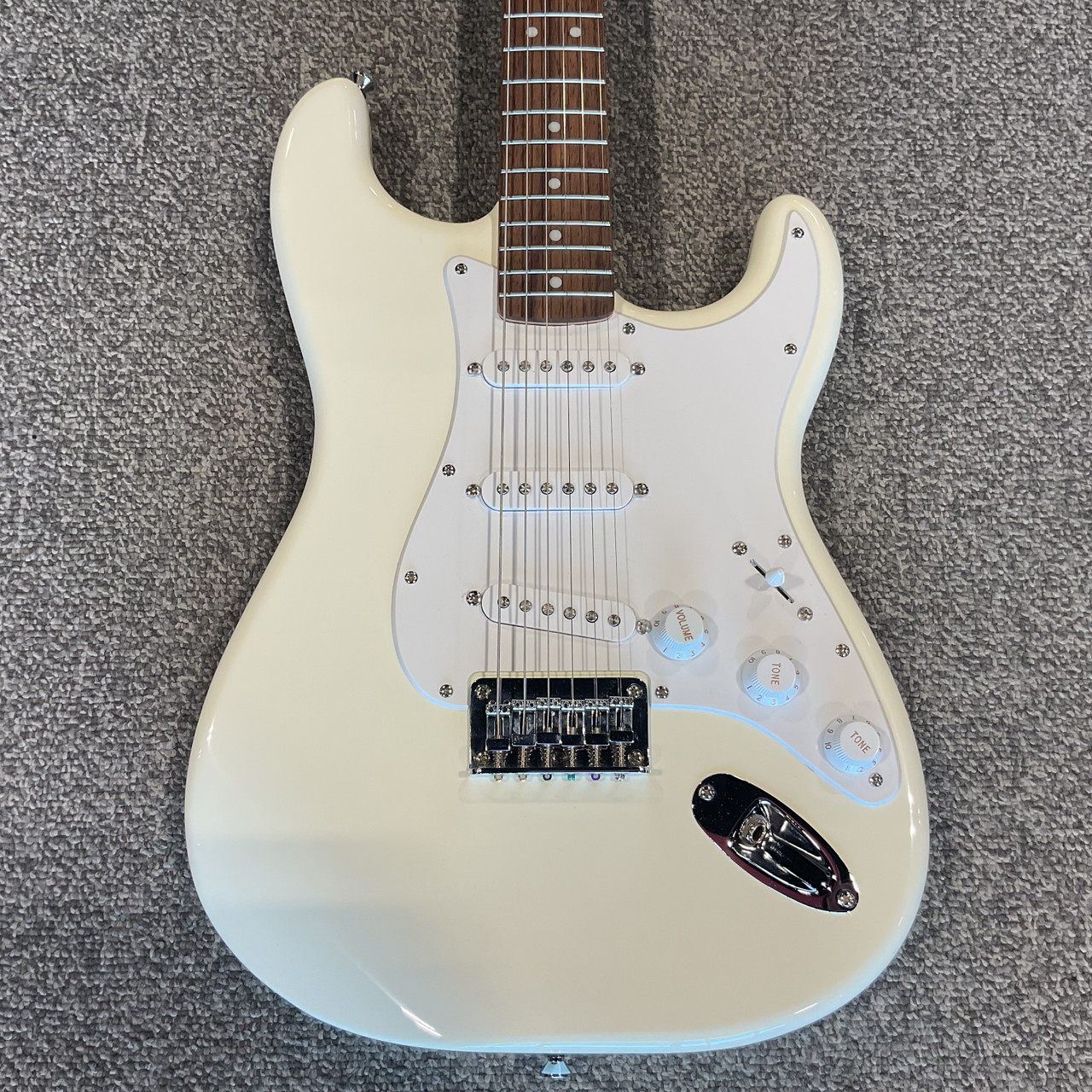 Used SQUIER BULLET STRAT Electric Guitar