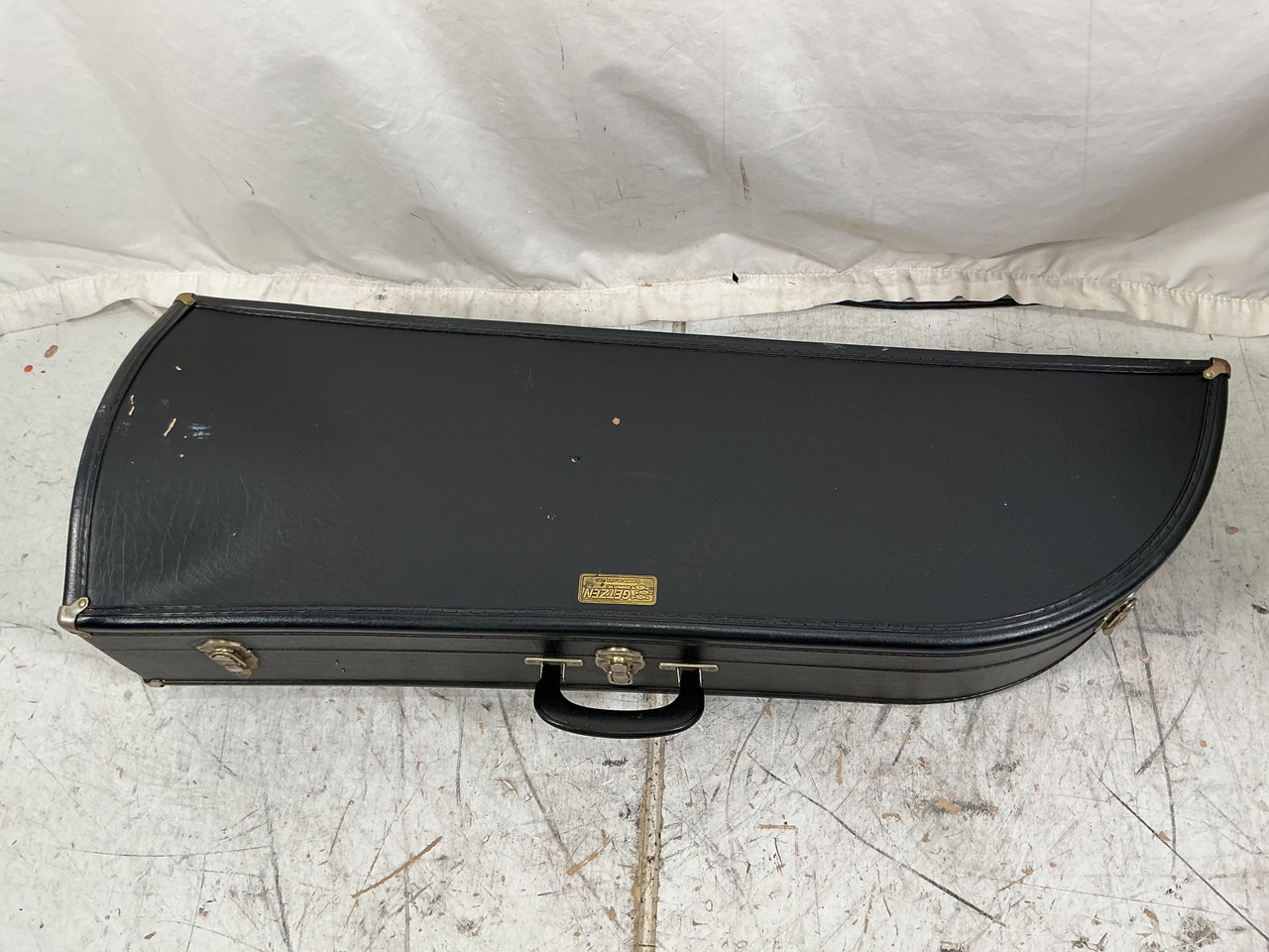 Used GETZEN TROMBONE CASE Band Instrument Case