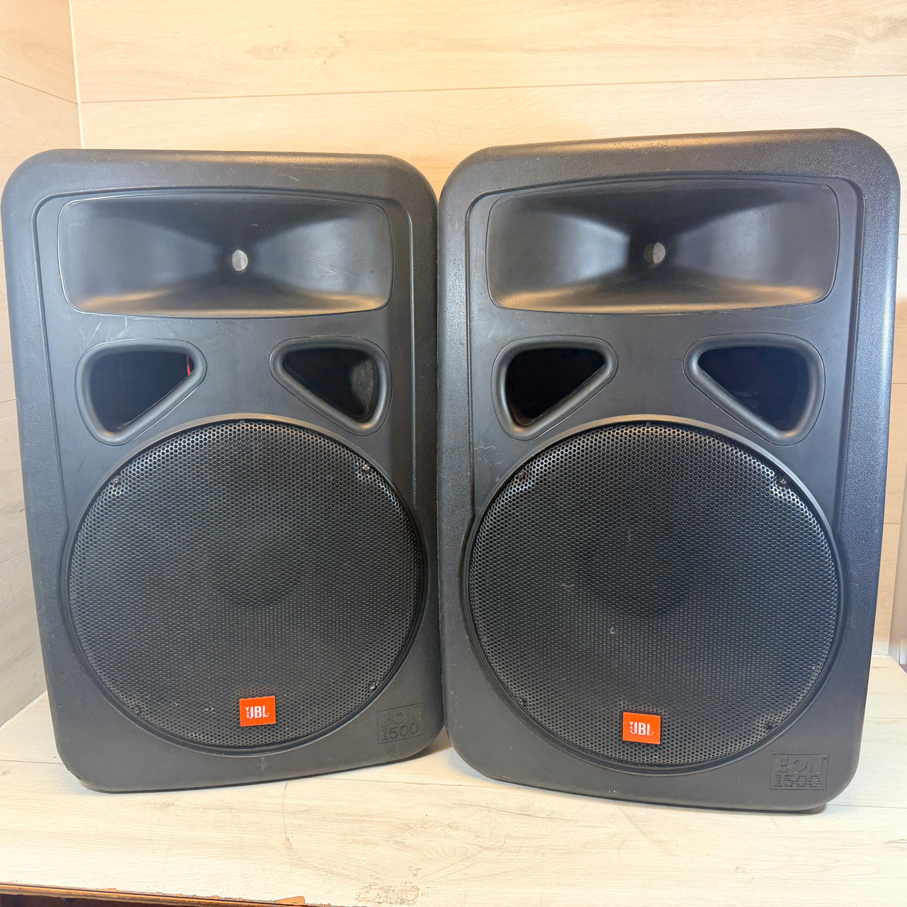 Used JBL EON 1500 Speaker Cabinet