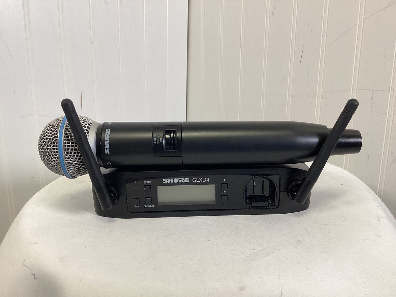 Used Shure GLXD4+BETA 58A Wireless Microphone