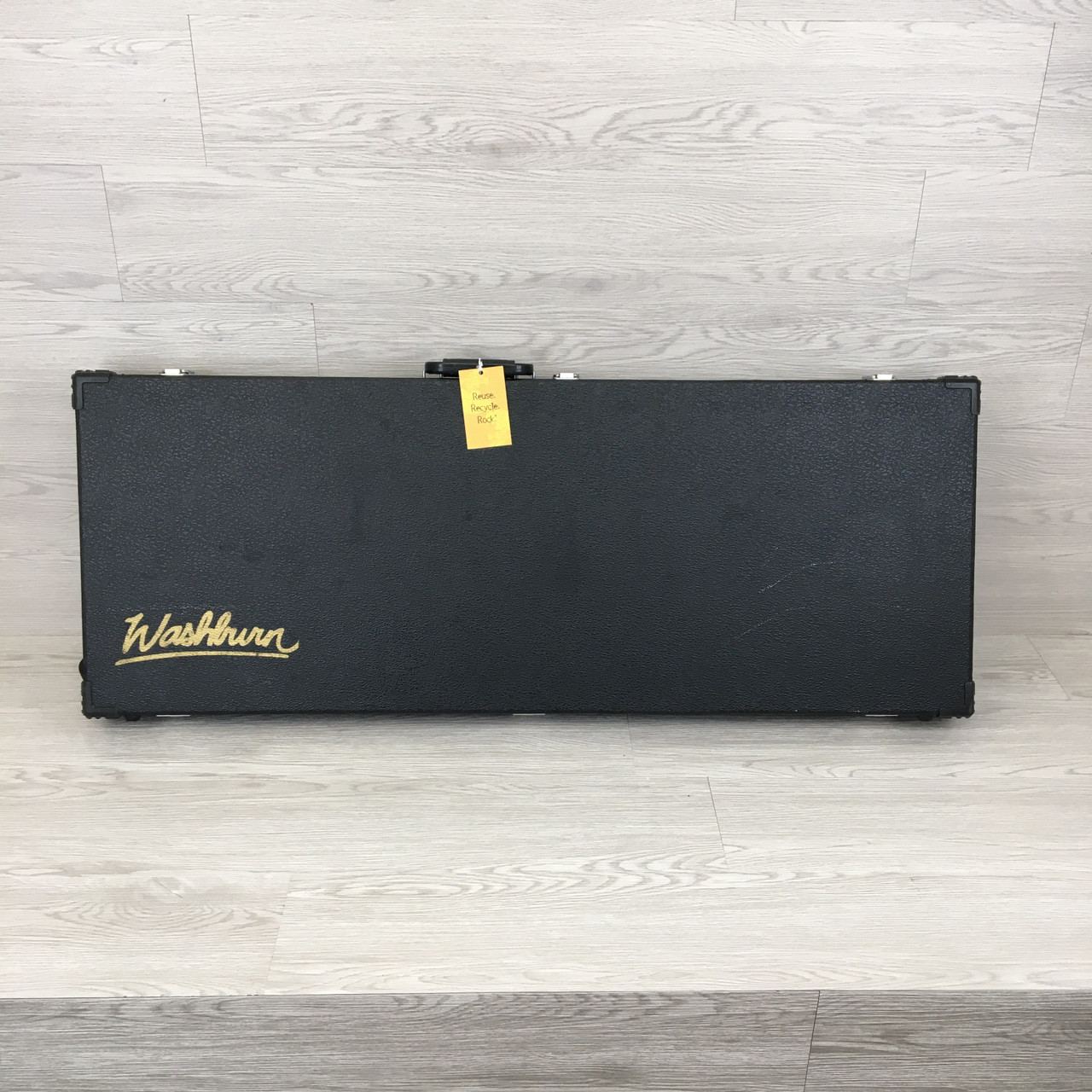 Used Washburn HARDSHELL CASE Guitar Case