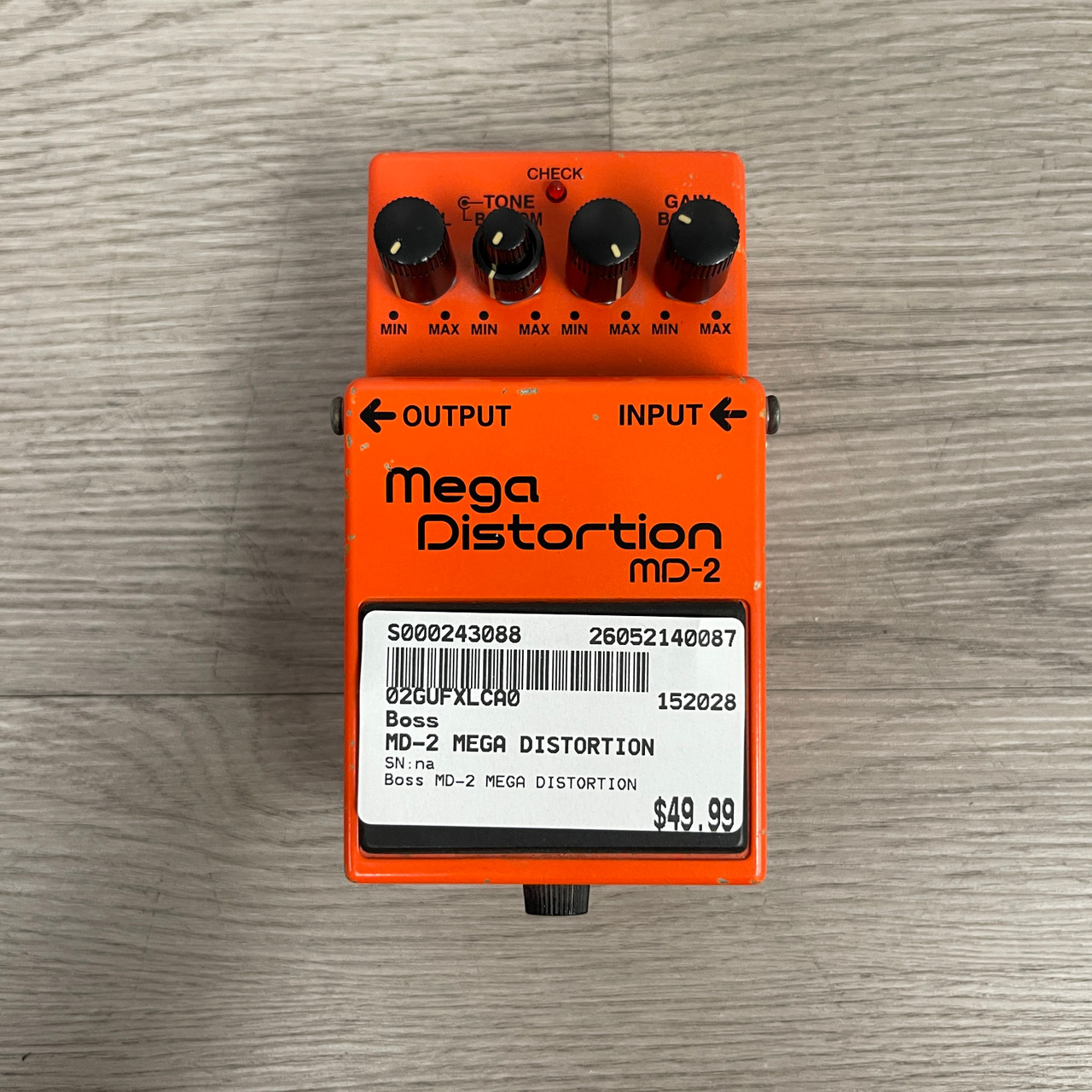 Used Boss MD-2 MEGA DISTORTION Distortion Pedal