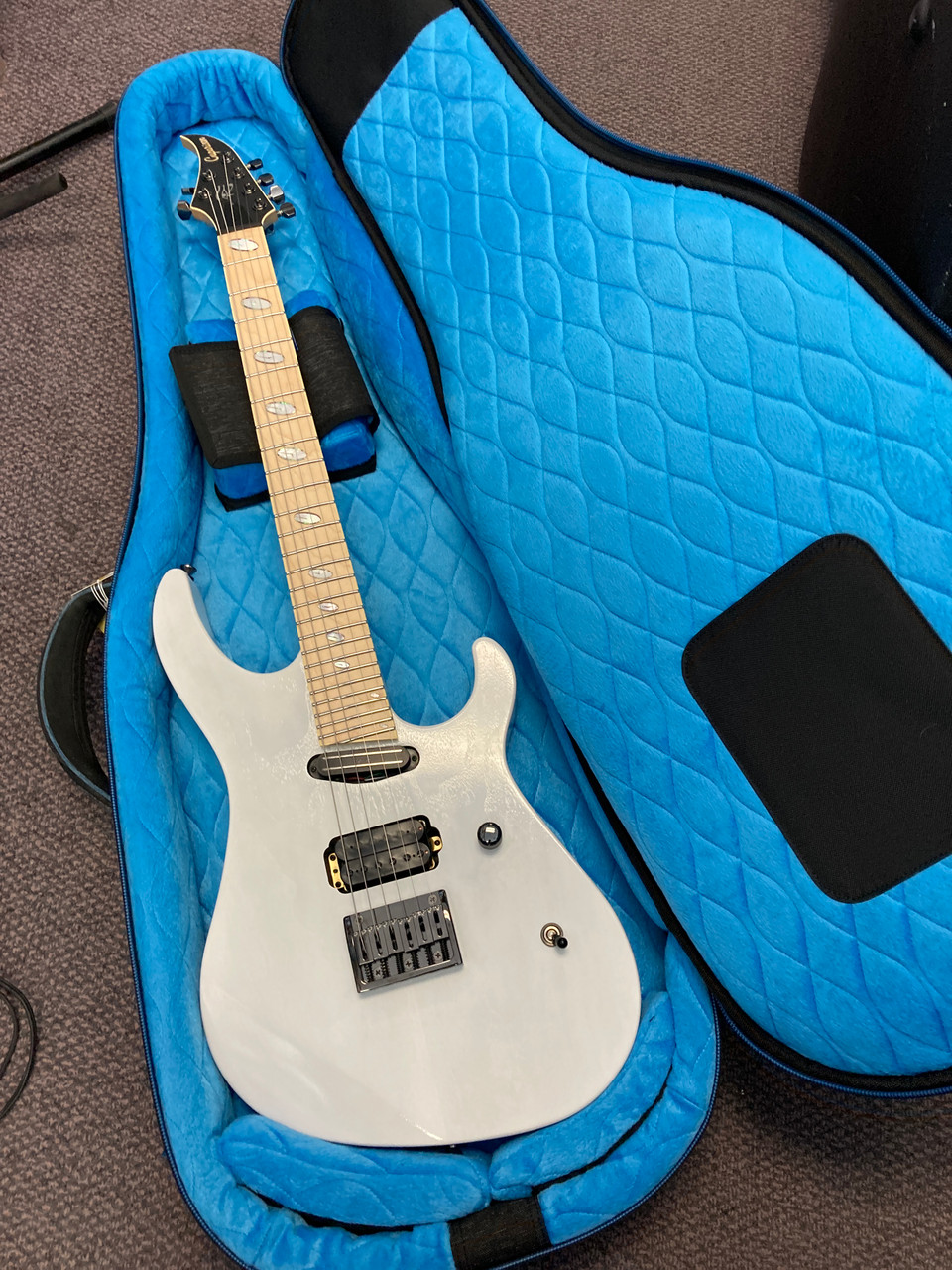 Used Caparison HORUS WB-FX MF Modern Metal Electric Guitar White 6