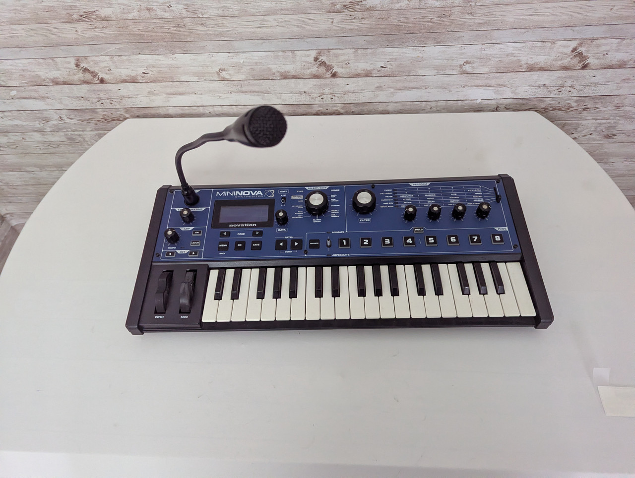 Used Novation MININOVA 37 KEY SYNTH/VOCODER Compact Synthesizer