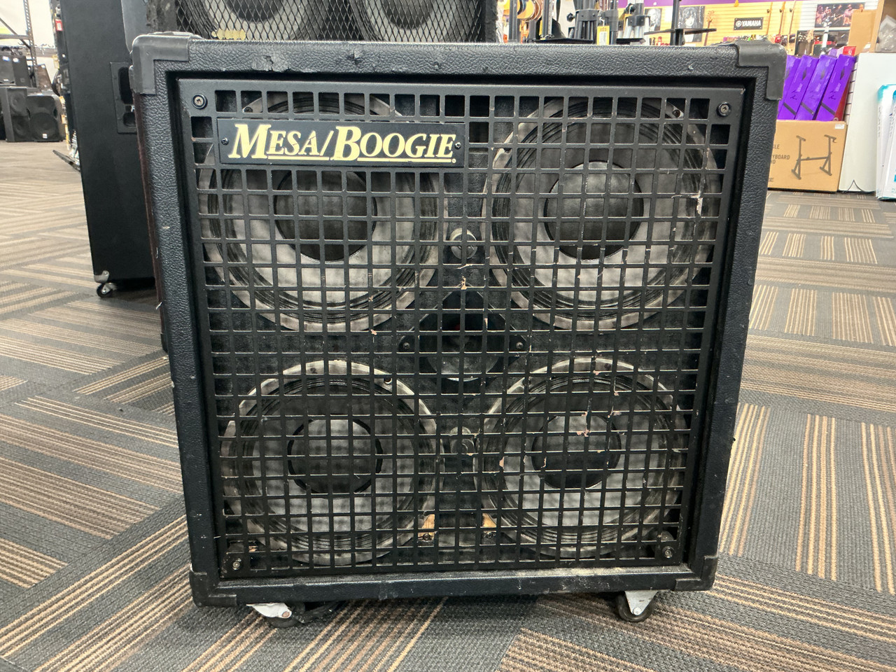 Used Mesa Boogie 4X10 BASS CAB 600 WATTS 8 OHMS 4 x 10 Bass Guitar