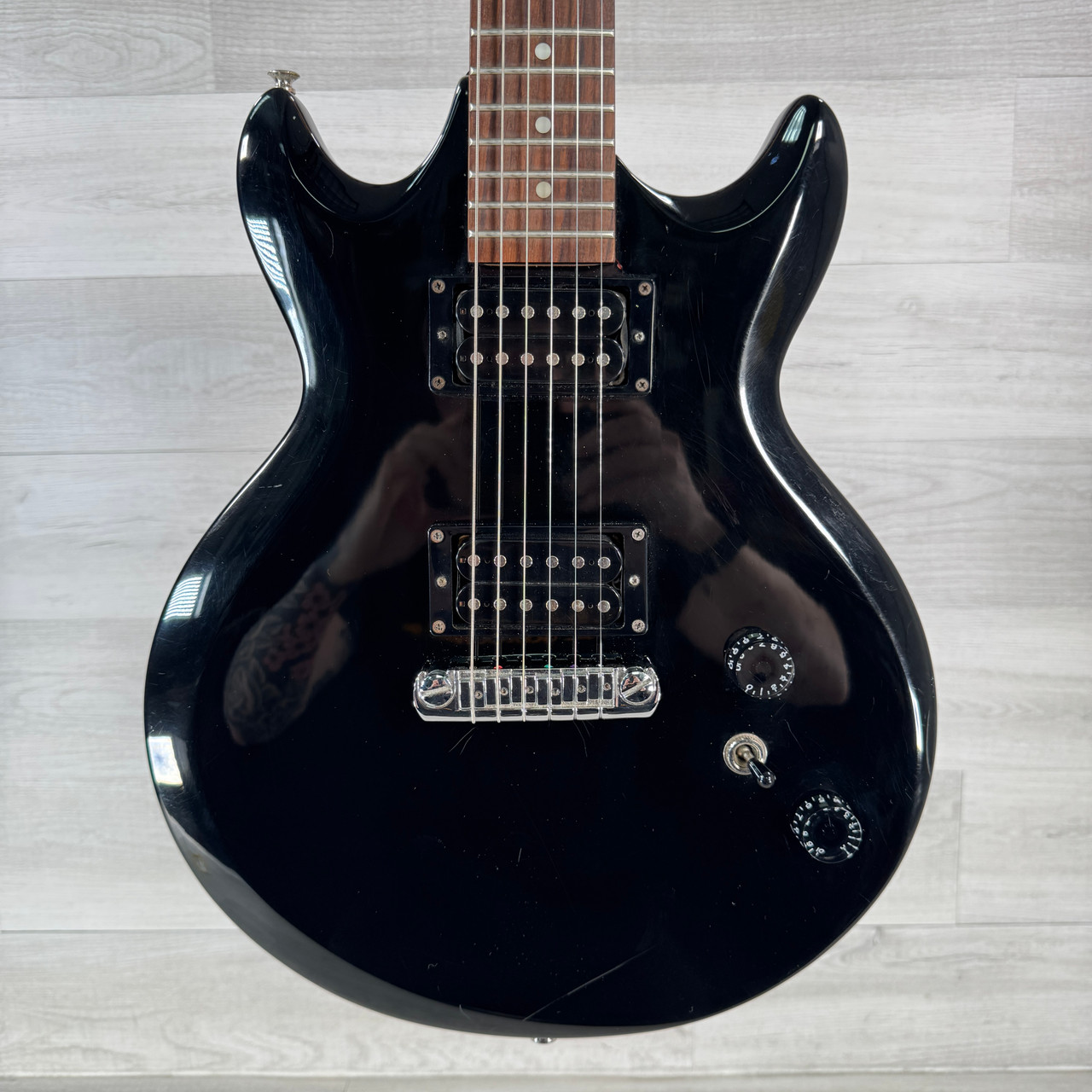 Ibanez GAX50-WH GIO 2ハム DC ダブルカッタウェイ Used Ibanez GAX50 Electric Guitar - Black