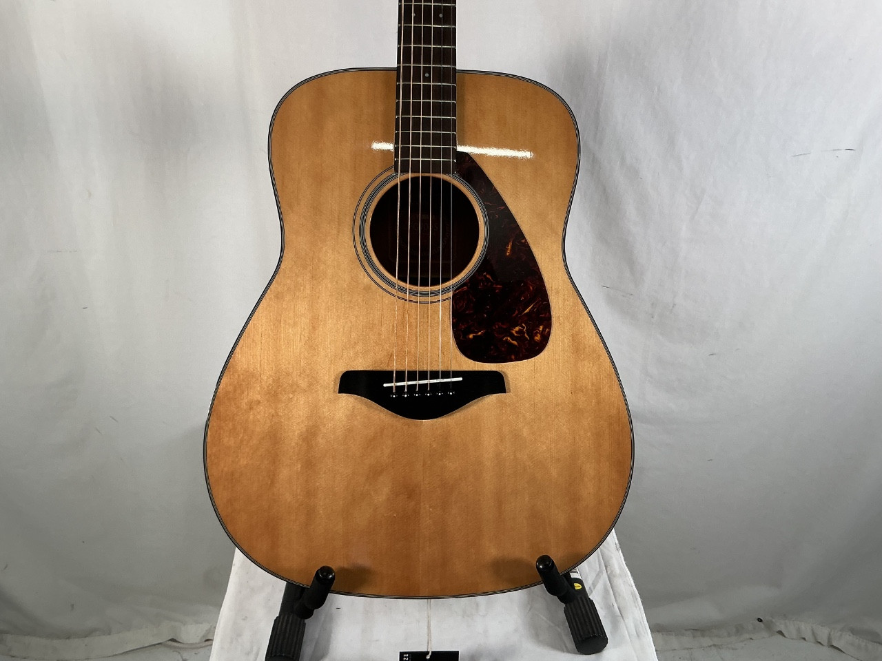 Used Yamaha FG700S Solid Top Acoustic Guitar Natural
