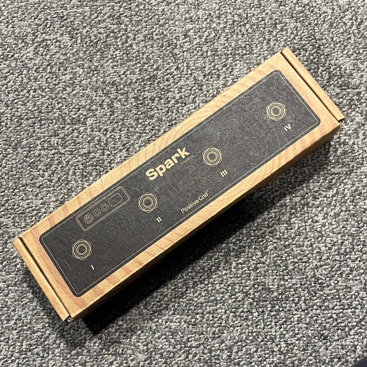 Used POSITIVE GRID SPARK CONTROL Footswitch