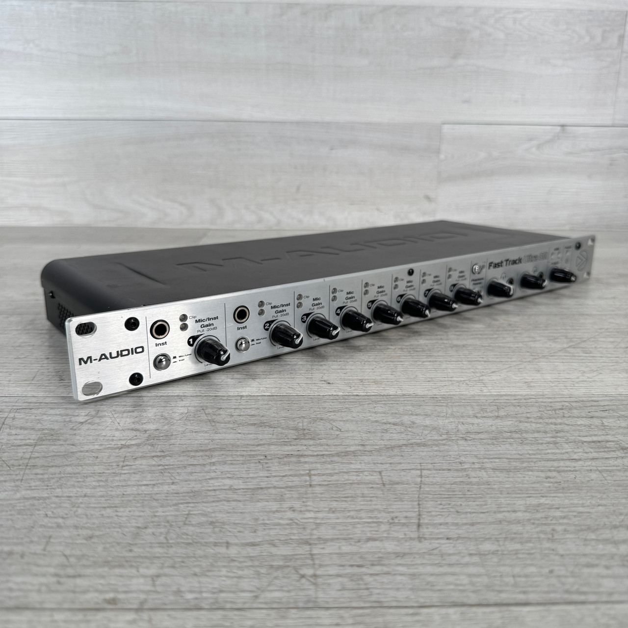 Used M-Audio Fast Track Ultra 8R - USB Audio Interface