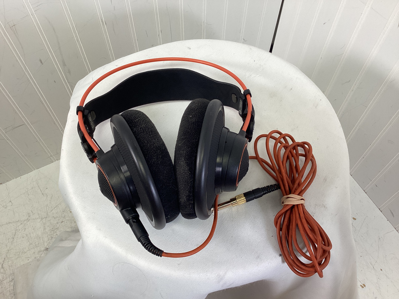 AKG K712 PRO ヘッドフォン AKG K712 PRO 有線ヘッドホン 有線