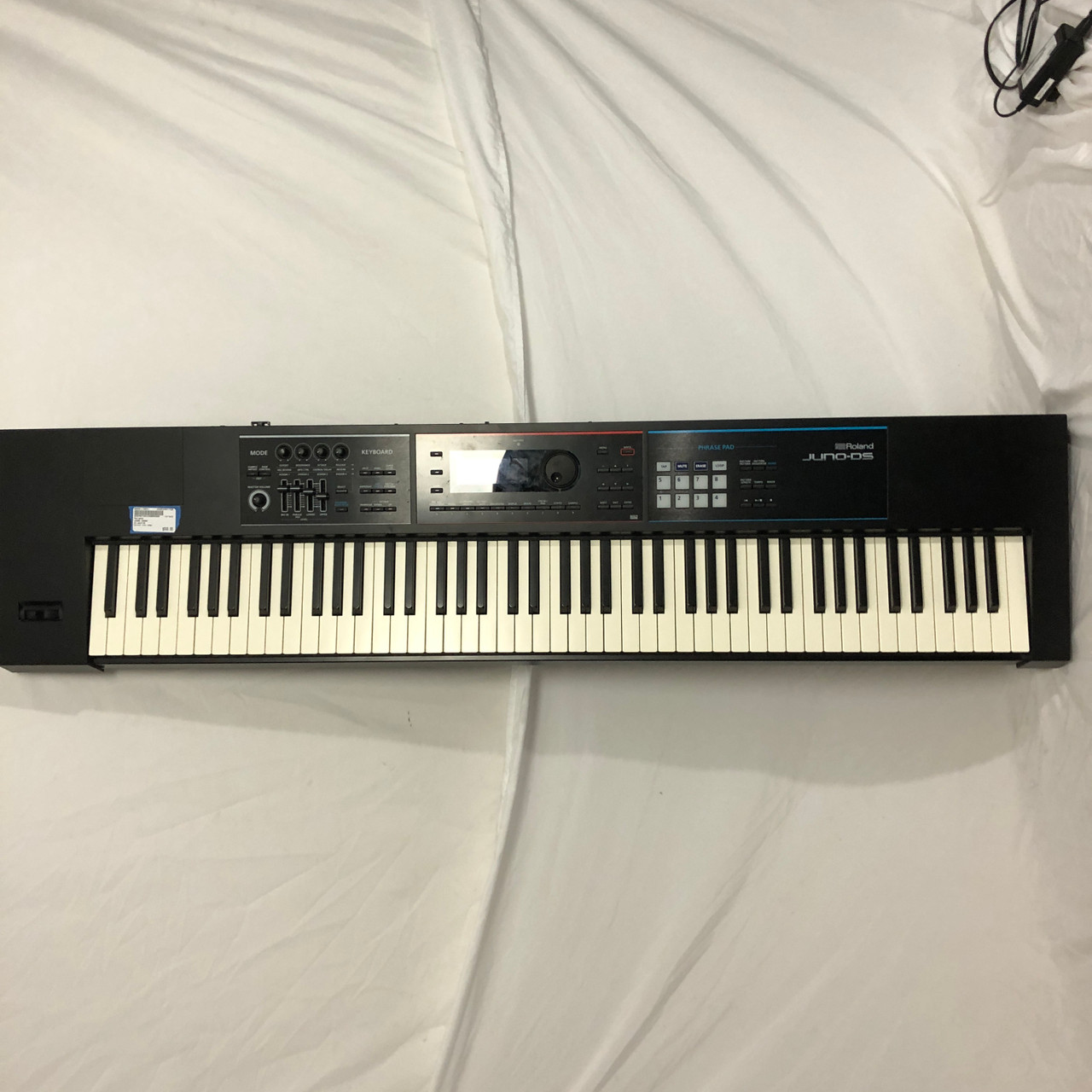Used Roland JUNO DS88 88-Key Synthesizer 88-key