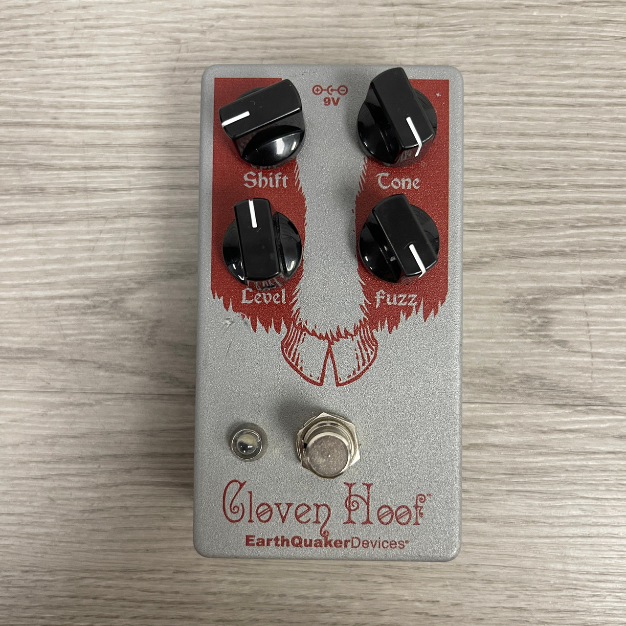 Used Earthquaker Devices CLOVEN HOOF Fuzz Pedal