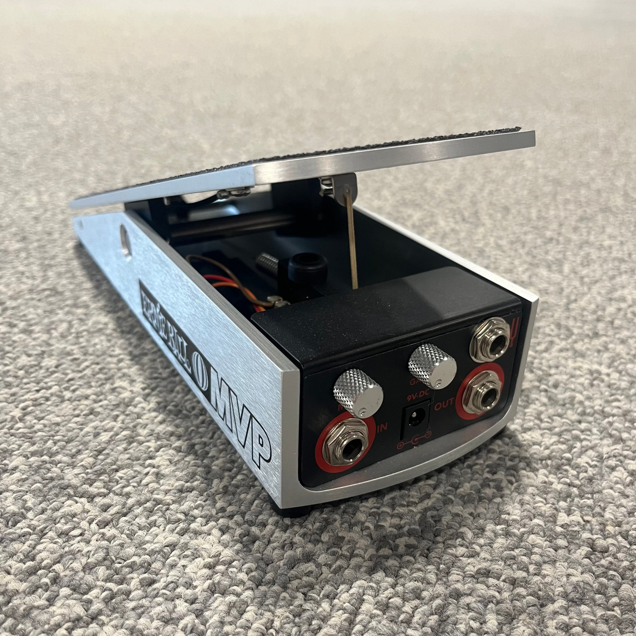 【美品ほぼ未使用】ERNIE BALL MVP VALUABLE PEDAL Used ERNIE BALL MVP Guitar Volume Pedal