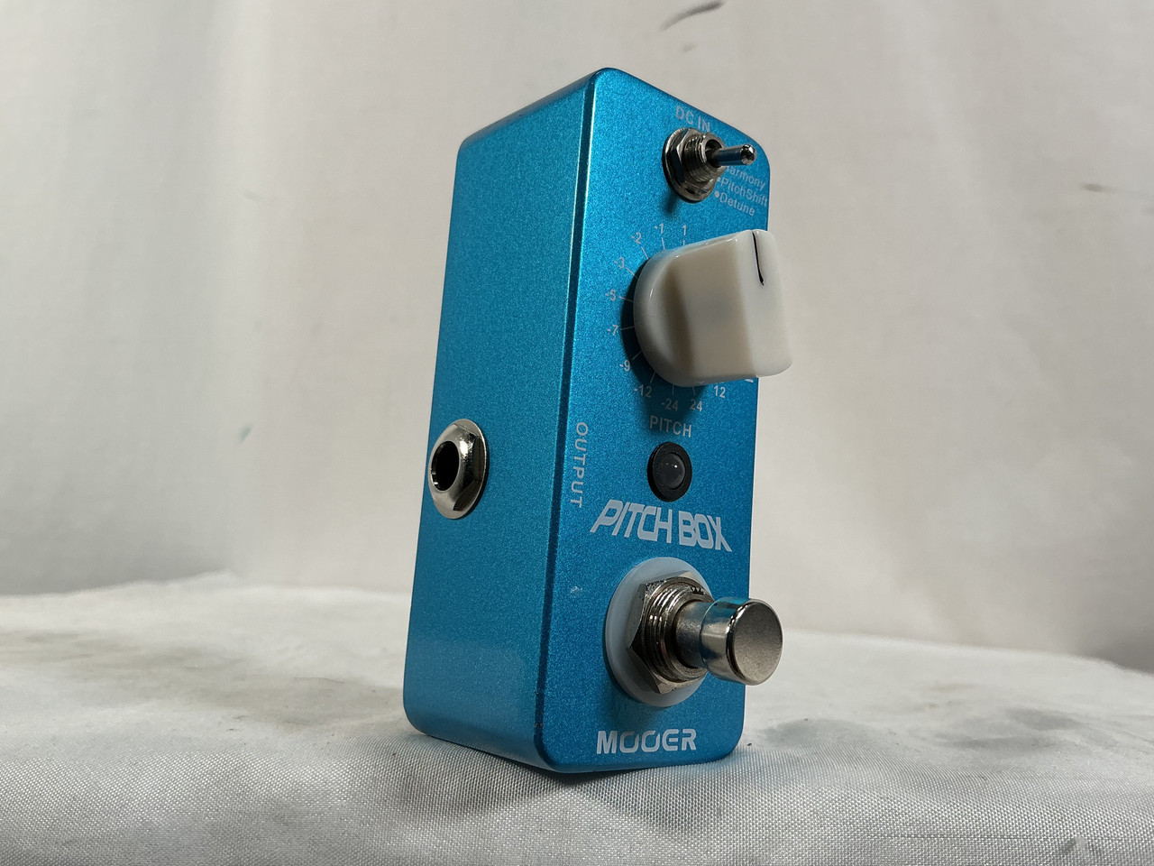 Used Mooer PITCH BOX Pitch Pedal