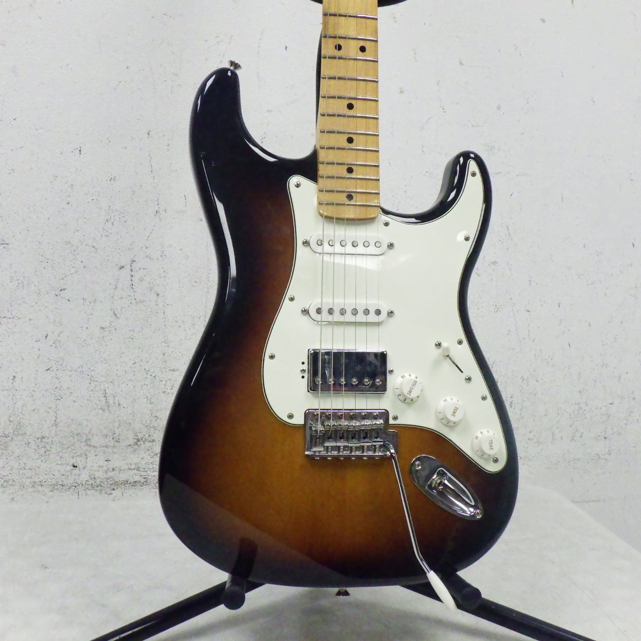 Used Fender STRATOCASTER MIM STANDARD HSS S Type Electric Guitar