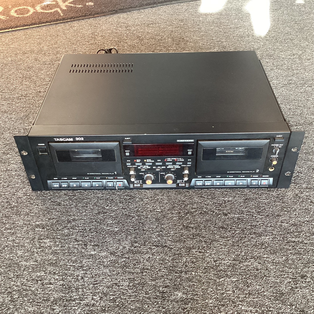 Used Tascam 302 CASSETTE Rackmount Recording Device