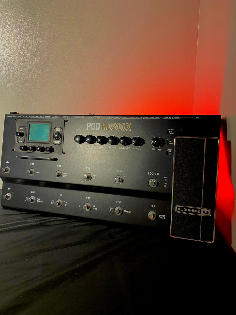 Used Line 6 POD HD500X Floorboard Amp Modeling + FX