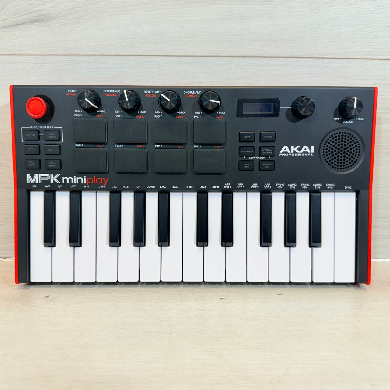 Used Akai MPK MINI PLAY 25-Key Controller 25-Key