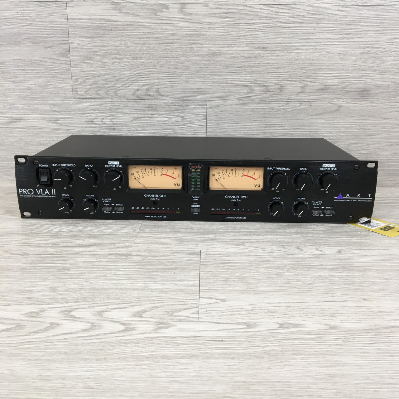 ART Pro VLA II 2CHコンプレッサー 美品 動作良好 ランプ良好 ART Pro VLA II 2chオプティカルコンプレッサー ULTIMATE VALUE