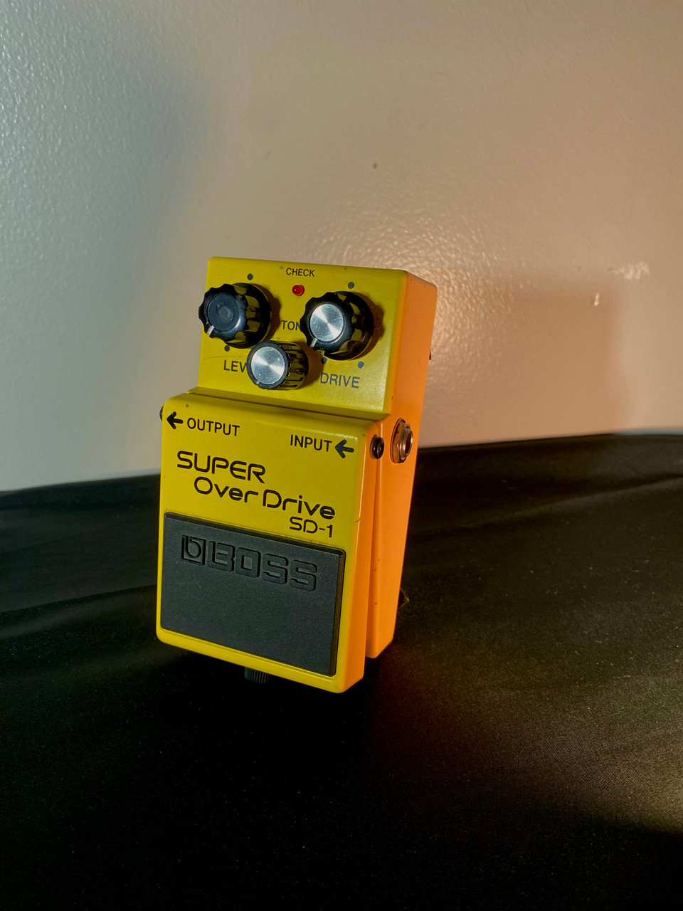 Used Boss SD-1 SUPER OVERDRIVE Overdrive Pedal
