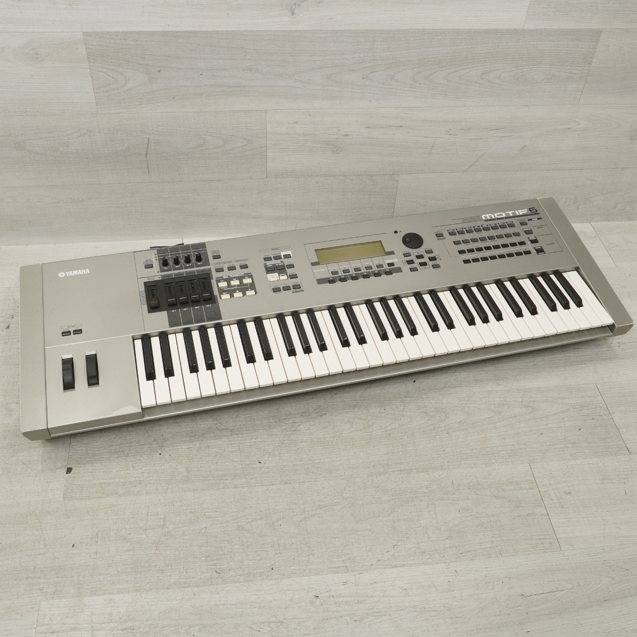 と*お様 Yamaha MOTIF6 61鍵盤 シンセサイザー　中古 Yamaha MOTIF 6】シンセサイザー 61鍵 中古美品 Yahoo!オークション