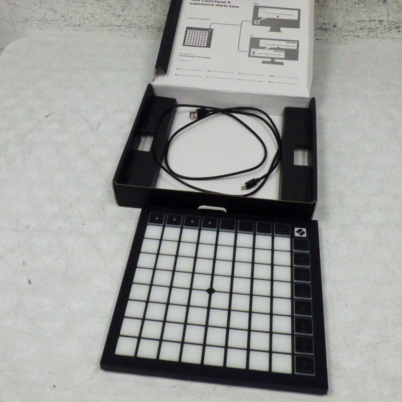 Used Novation LAUNCHPAD X Compact Controller Compact