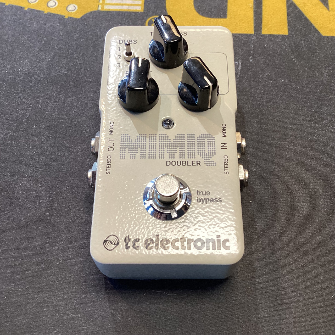 Used TC Electronic MIMIQ Chorus Pedal