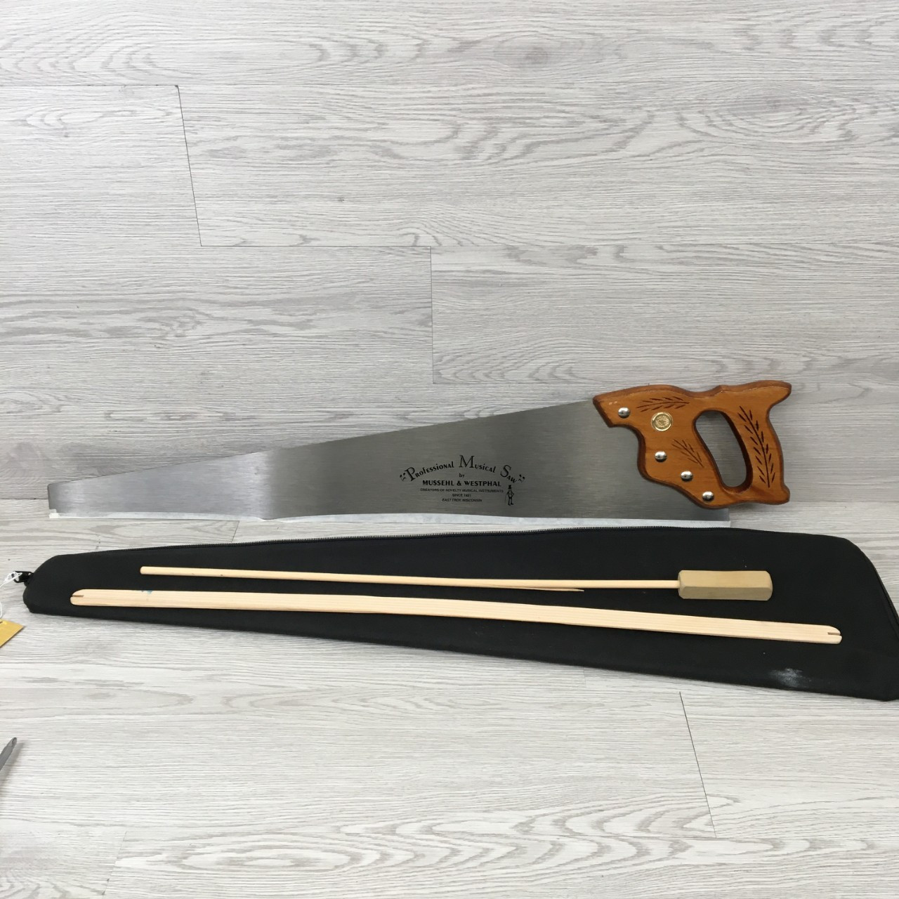 ミュージカルソー　ミュージックソー　MUSSEHL & WESTPHAL Used MUSSEHL AND WESTPHAL MUSICAL SAW Other Band Instrument