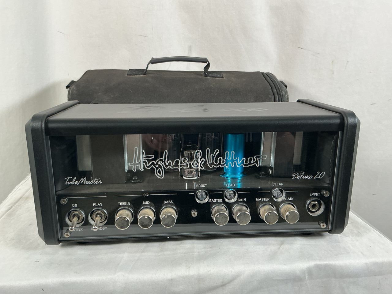 Used Hughes & Kettner TUBEMEISTER DELUXE 20 + BAG Tube Guitar