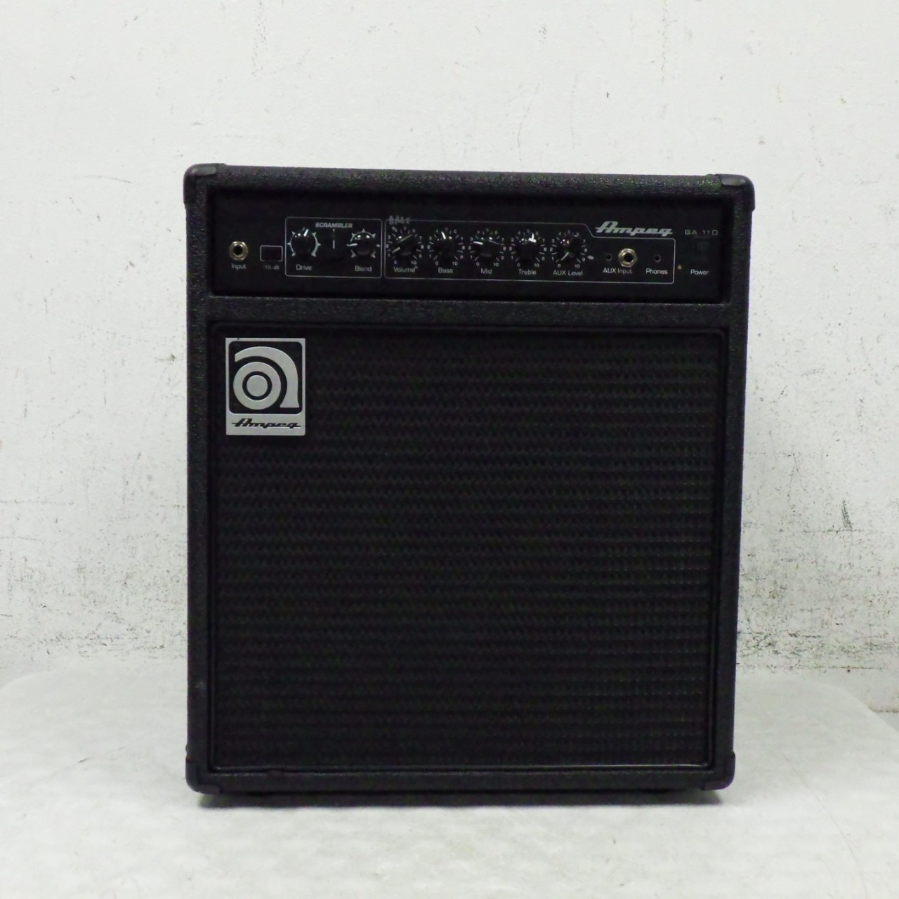ベースアンプ AMPEG アンペグ BA-110 ベースコンボアンプ 【公式WEB