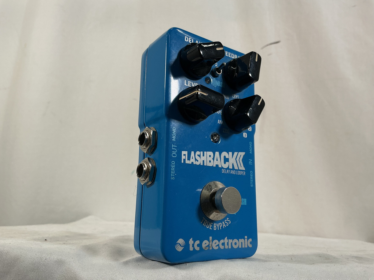 Used TC Electronic FLASHBACK DELAY AND LOOPER Delay Pedal