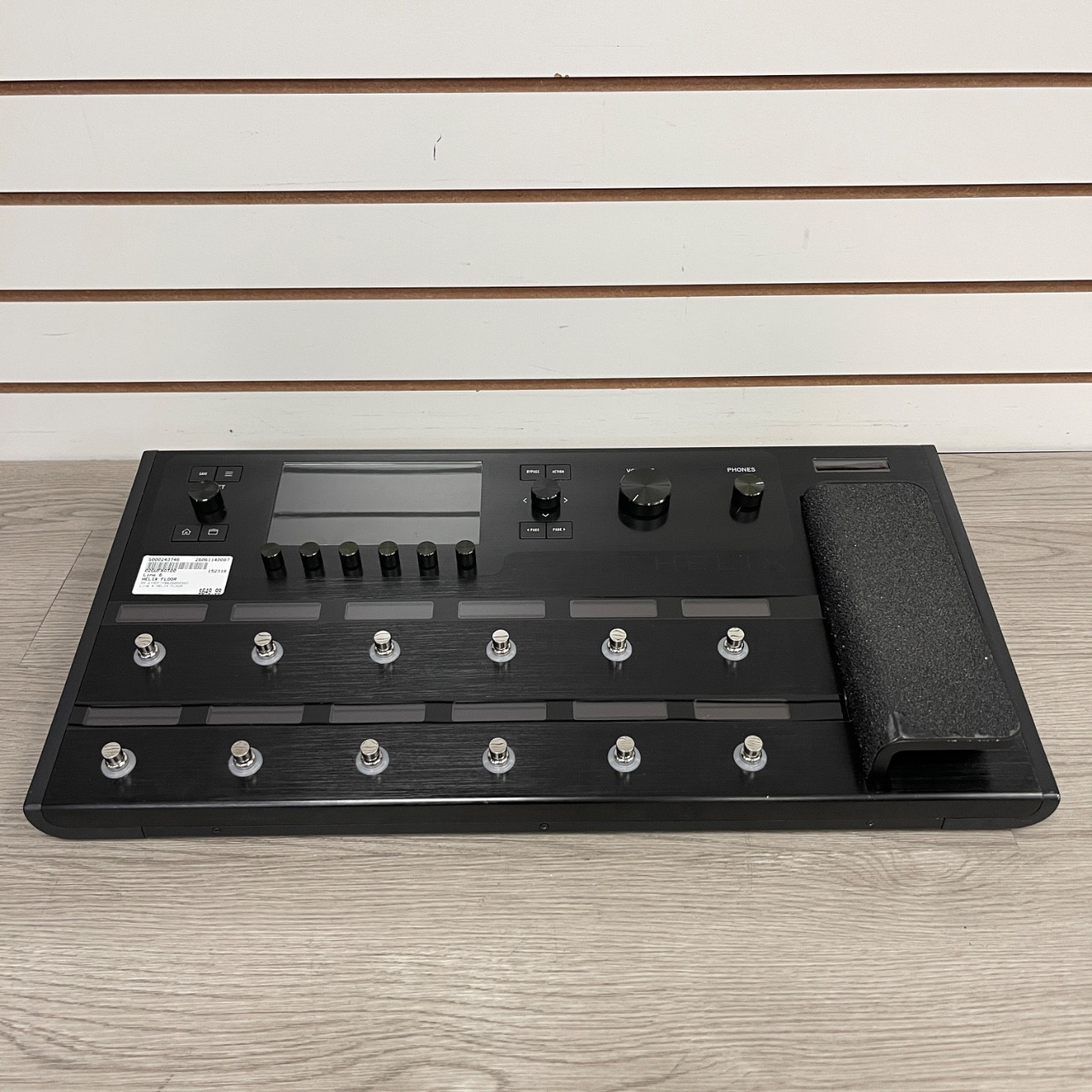 Used Line 6 HELIX FLOOR Floorboard Amp Modeling + FX